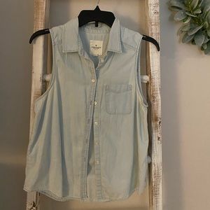 American Eagle Light Denim Button Up Vest